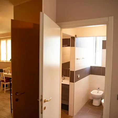 Aldo E Lalla Bed & Breakfast *